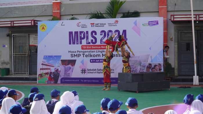 SMP Telkom Makassar Gelar MPLS, Dibuka dengan Aksi Tari Hingga Pantomim