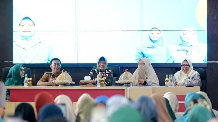 Wujudkan SDM Berkualitas, Indira Yusuf Ismail Kuatkan Kapasitas Kader dan Pengurus TP PKK  Makassar