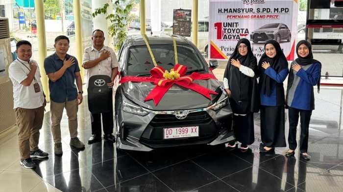 Pelanggan Kalla Toyota Parepare Raih Grand Prize Toyota Agya