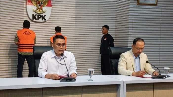 Disidik KPK, Motor Ridwan Kamil Disita?
