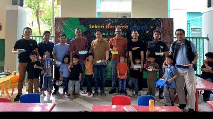 Keceriaan dalam Kegiatan Sehari Bersama Ayah di TK Islam Athirah Makassar