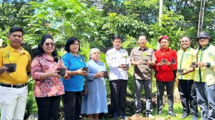 Pembimas Katolik Kemenag Sulsel Inisiasi Gerakan Menanam Sejuta Pohon sebagai Wujud Pertobatan Ekologis