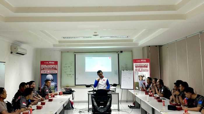 Asmo Gelar Safety Riding di PT Bravo Satria Perkasa