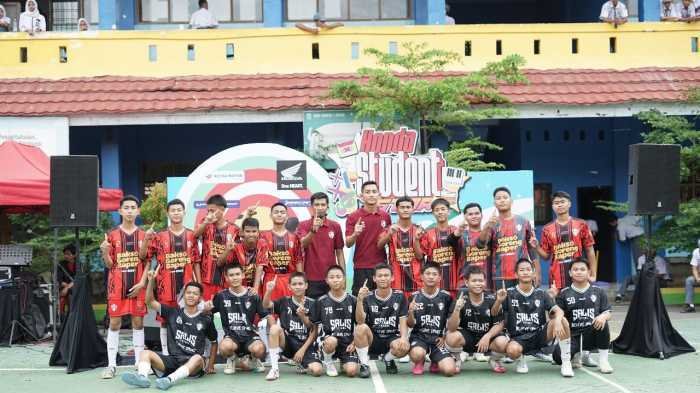 Kiper PSM Reza Arya Isi Honda Student Star di SMAN 1 Gowa