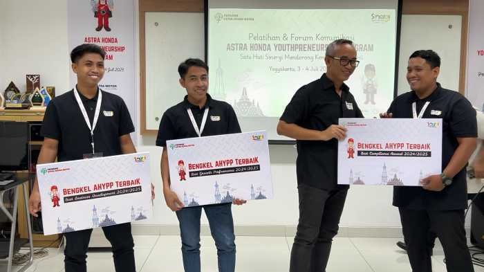 Tiga Bengkel AHYPP Terbaik Diganjar Penghargaan oleh Yayasan AHM