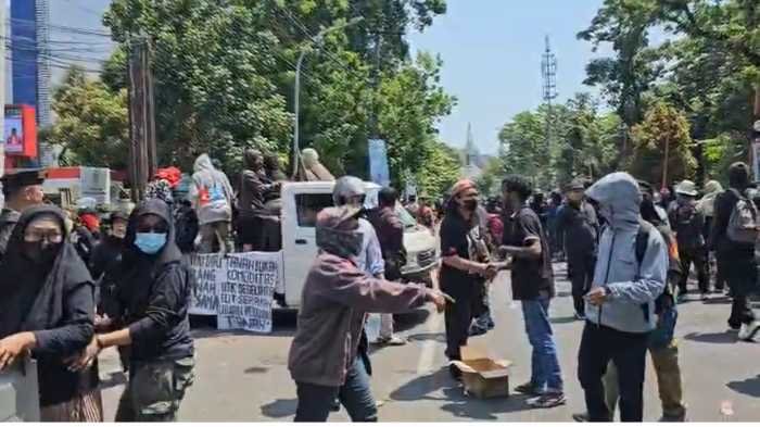 Hakim PN Makassar Putuskan Gugatan Warga Barabaraya Tak Diterima, Warga Kecewa hingga Ricuh 