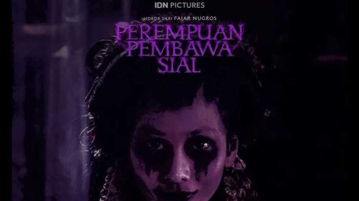 Siap-siap Kaget Saat Nonton Perempuan Pembawa Sial, Jumpscare Seru Ada dari Awal hingga Akhir Film