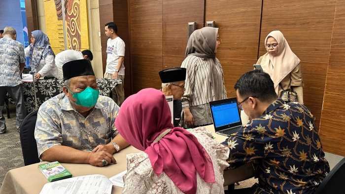 Kalla Toyota Gelar Pemeriksaan Kesehatan Gratis bagi Purnabakti