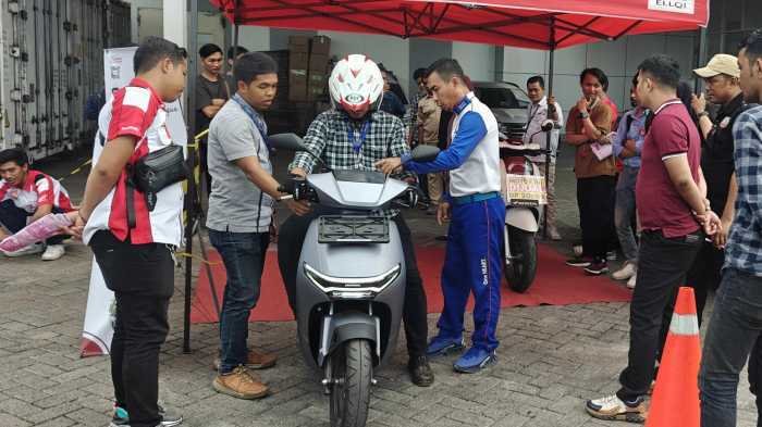 Astra Motor Sulsel Gelar Edukasi Safety Riding untuk Karyawan Nippon Indosari