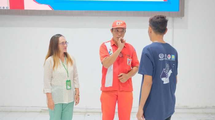 Pertamina Latih Petugas SPBU Bahasa Isyarat