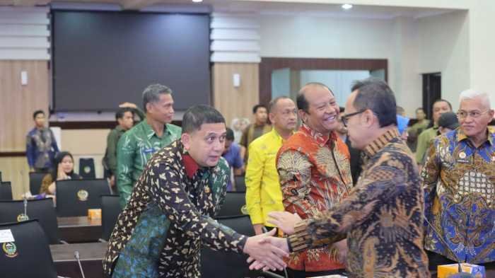 Munafri Lapor Kondisi Aparatur, Sinkronisasi Perizinan, dan Usulan Task Force ke Bima Arya