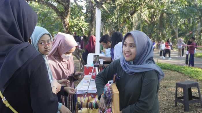 30 Tenant UMKM Meriahkan Baruga Market di Bukit Baruga