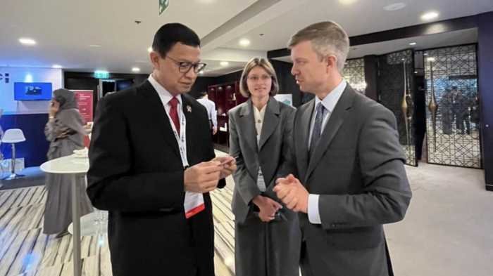 Taruna Ikrar Kepala BPOM RI Wakili ASEAN di Abu Dhabi: Perjuangkan Regulasi Obat Global yang Lebih Adil