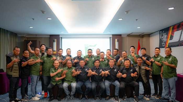 Rayakan HUT ke-12, JKOC Lakukan Touring Sambil Berbagi