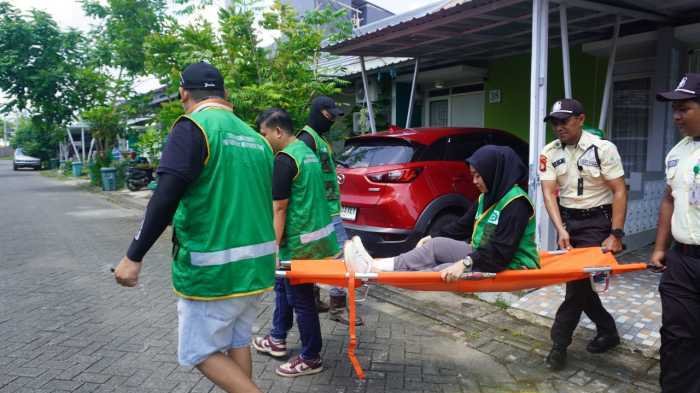 Tingkatkan Kesiapsiagaan, Bukit Baruga Gelar Simulasi Penanganan Banjir