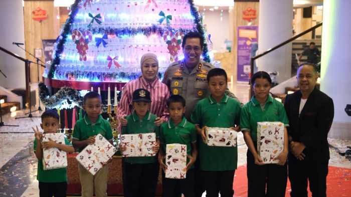 Rayakan Natal, Hotel Claro Makassar Kabulkan Keinginan 50 Anak Panti Asuhan