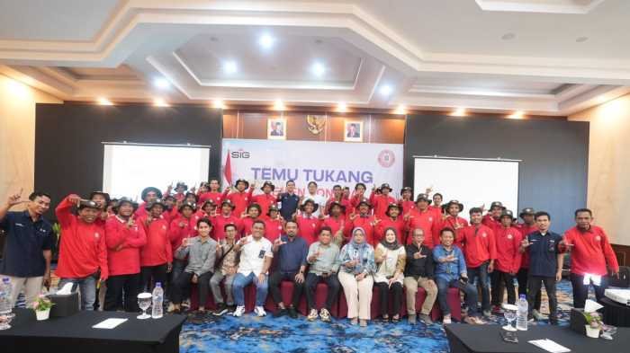 45 Pekerja Bangunan di Labuan Bajo Ikut Temu Tukang Semen Tonasa, Perkuat Kemitraan dan Edukasi 