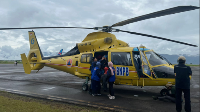 Terobos Lumpur dan Jalur Terputus, EMT Unismuh Makassar Berhasil Jangkau Desa Terisolasi di Aceh Tengah