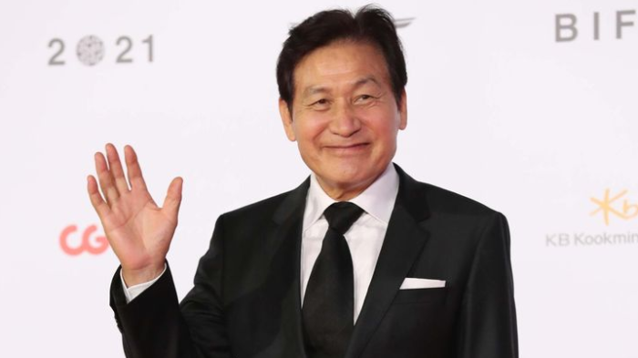 Aktor Senior Korea Selatan Ahn Sung Ki Meninggal Dunia di Usia 74 Tahun