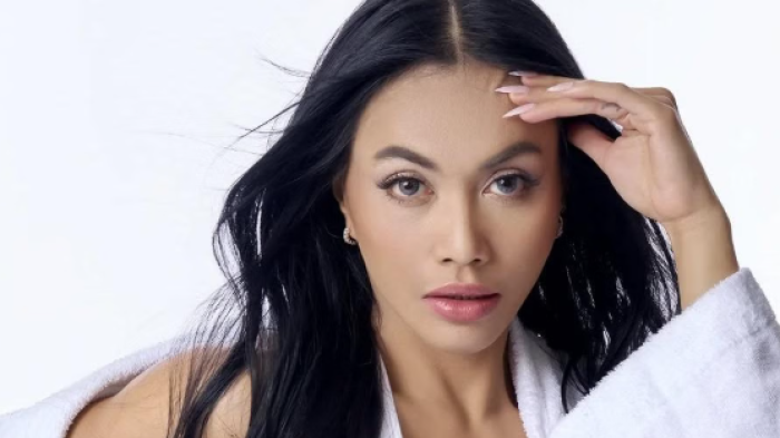 Mengaku Anak Kandung Denada, Ressa Pemuda Banyuwangi Gugat Sang Penyanyi ke Pengadilan