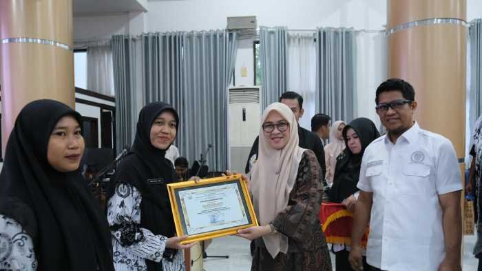 Bupati Gowa Apresiasi Guru Berdedikasi, Tekankan Pentingnya Pendidikan Berkarakter