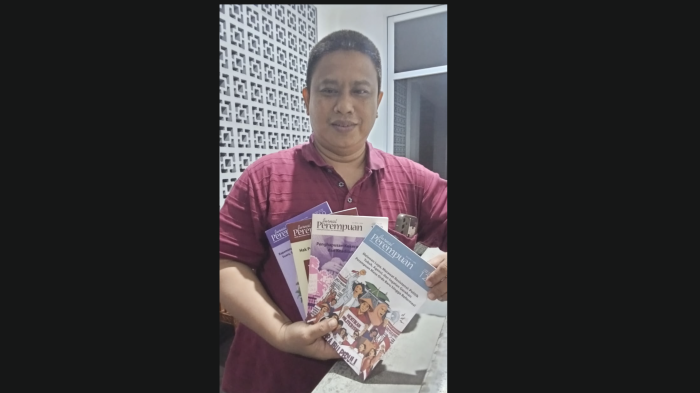Donasi Jurnal Perempuan dari #SumbangBukuDiku Perkaya Koleksi Pribadi dan Perpustakaan BaKTI