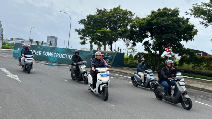 Jajal Motor Listrik Honda di Jalanan Makassar: Smooth, Stabil, Hemat, dan Praktis untuk Urban Riding