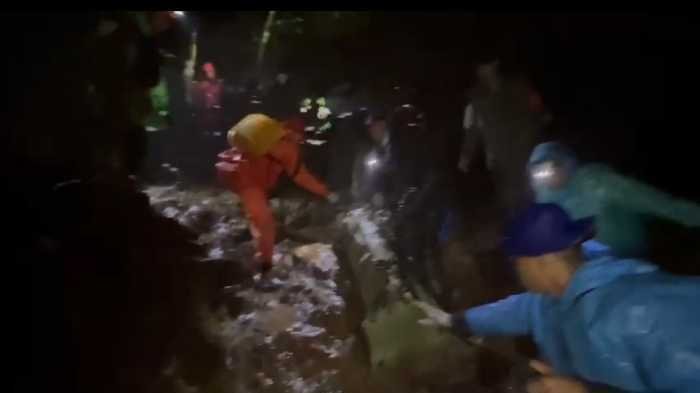  Korban Kedua Pesawat Jatuh ATR 42-500 Akhirnya Berhasil Dievakuasi dari Medan Ekstrem