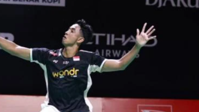 Cuma 25 Menit! Alwi Farhan Hancurkan Wakil Thailand dan Juara Indonesia Masters 2026