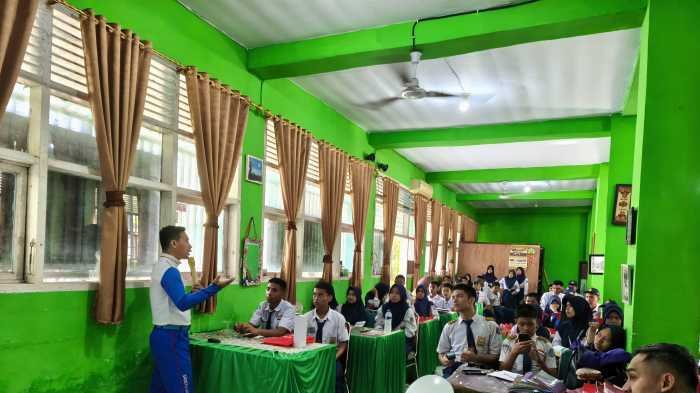 Asmo Sulsel Kolaborasi dengan Polres Gowa dan Jasa Raharja, Edukasi Safety Riding bagi Pelajar SMAN 2 Sungguminasa