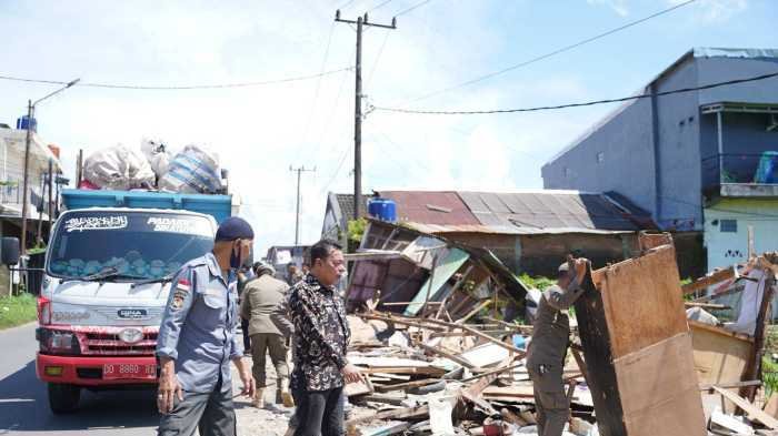 8 PKL di Kawasan Asrama Haji Digusur, Pemkot Makassar Arahkan Pedagang ke Terminal Daya
