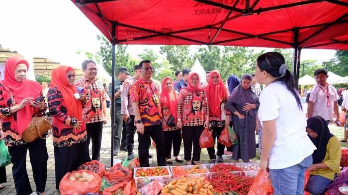 40  Pelaku Usaha Ramaikan Pasar Pangan Murah di Lapangan Hasanuddin Sungguminasa