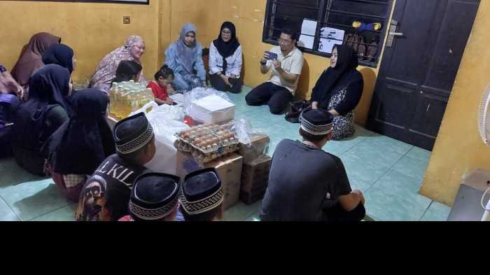 Komunitas Genk Silaturahmi Berbagi Sembako di Panti Asuhan Putra Amanah