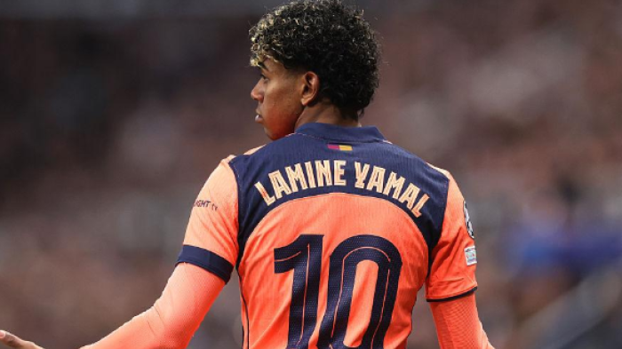 Yamal Ukir Rekor Baru, Simbol Regenerasi Barcelona di Liga Champions