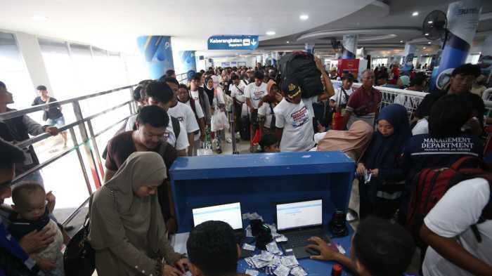 Hingga H-2 Lebaran 413.953 Penumpang Mudik via Pelindo Regional 4, Naik 8,25 Persen