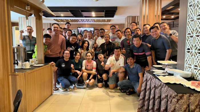 RCC Gelar Halalbihalal, Gowes Keliling Makassar hingga Santap Konro
