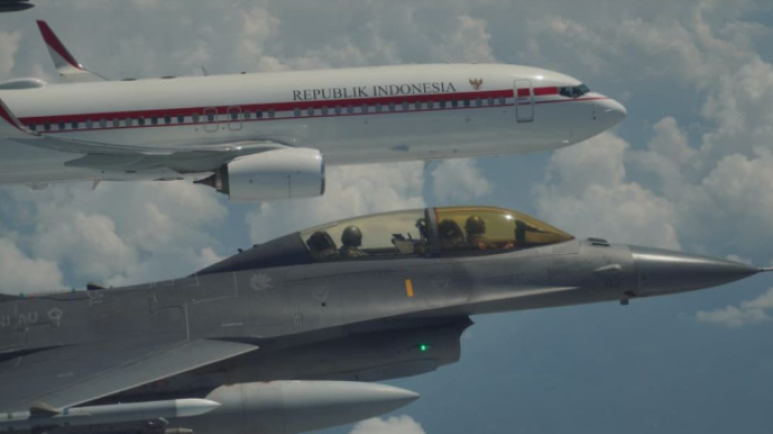 Demonstrasi Kekuatan Udara di HUT ke-80 TNI AU, Pengawalan Prabowo Jadi Simbol Modernisasi Pertahanan