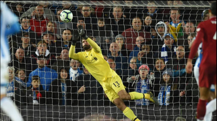 Juventus Bukan Sekadar Cari Kiper, Tapi Arah Baru