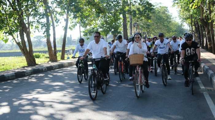 Husniah Talenrang Canangkan Gerakan Bersepeda untuk Hidup Sehat dan Hemat Energi 