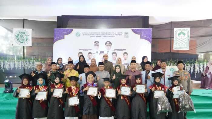 Hadiri Wisuda Santri Bajeng Barat, Wabup Gowa Apresiasi Peran BKPRMI 