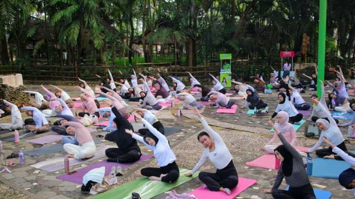Bugis Waterpark Gelar Nature Yoga, Perpaduan Sehat, Relaksasi, dan Alam Asri