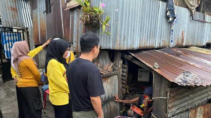 Pasangan Lansia Hidup Memprihatinkan di Gubuk Lapuk, Appi Beri Bantuan