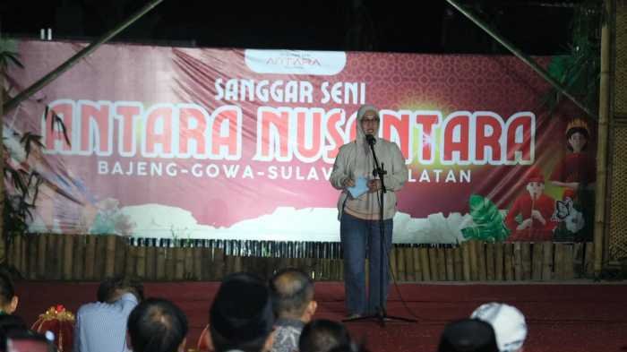 Husniah Talenrang Buka Sekolah Sinrilik Angkatan Pertama di Bajeng