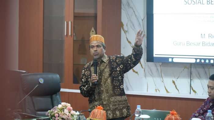 Guru Besar Unsri Paparkan Ekoteologi sebagai Kerangka Analisis Sosial di Unismuh Makassar