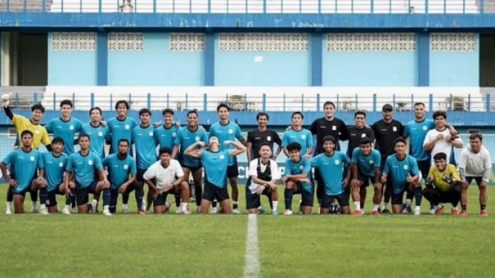 Leonard Tupamahu dan Gunawan Dwi Cahyo Berjuang Selamatkan Persiba Balikpapan dari Degradasi ke Liga 3