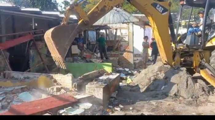 178 Lapak PKL di Mariso Kuasai Fasum Selama 53 Tahun, Pemkot Makassar Lakukan Penertiban Humanis