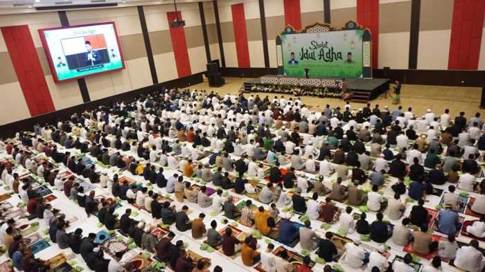  Laksanakan Sholat Idul Adha di Hotel Dalton 