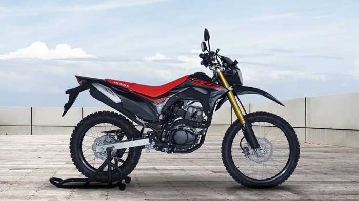 Ini Baru Laki! Honda CB150X, CBR150R dan CRF150L Hadir dengan DP Ringan dan Gratis Angsuran