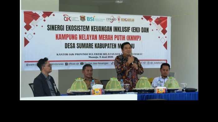 OJK Sulselbar Perkuat Inklusi Keuangan Masyarakat Pesisir di Desa Sumare Mamuju
