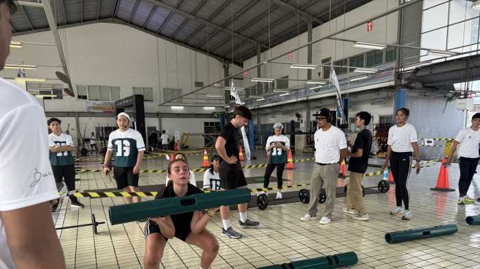 Road to Hyrox Kolaborasi Kalla Toyota dan Oneground Diserbu Penggemar Olahraga Makassar